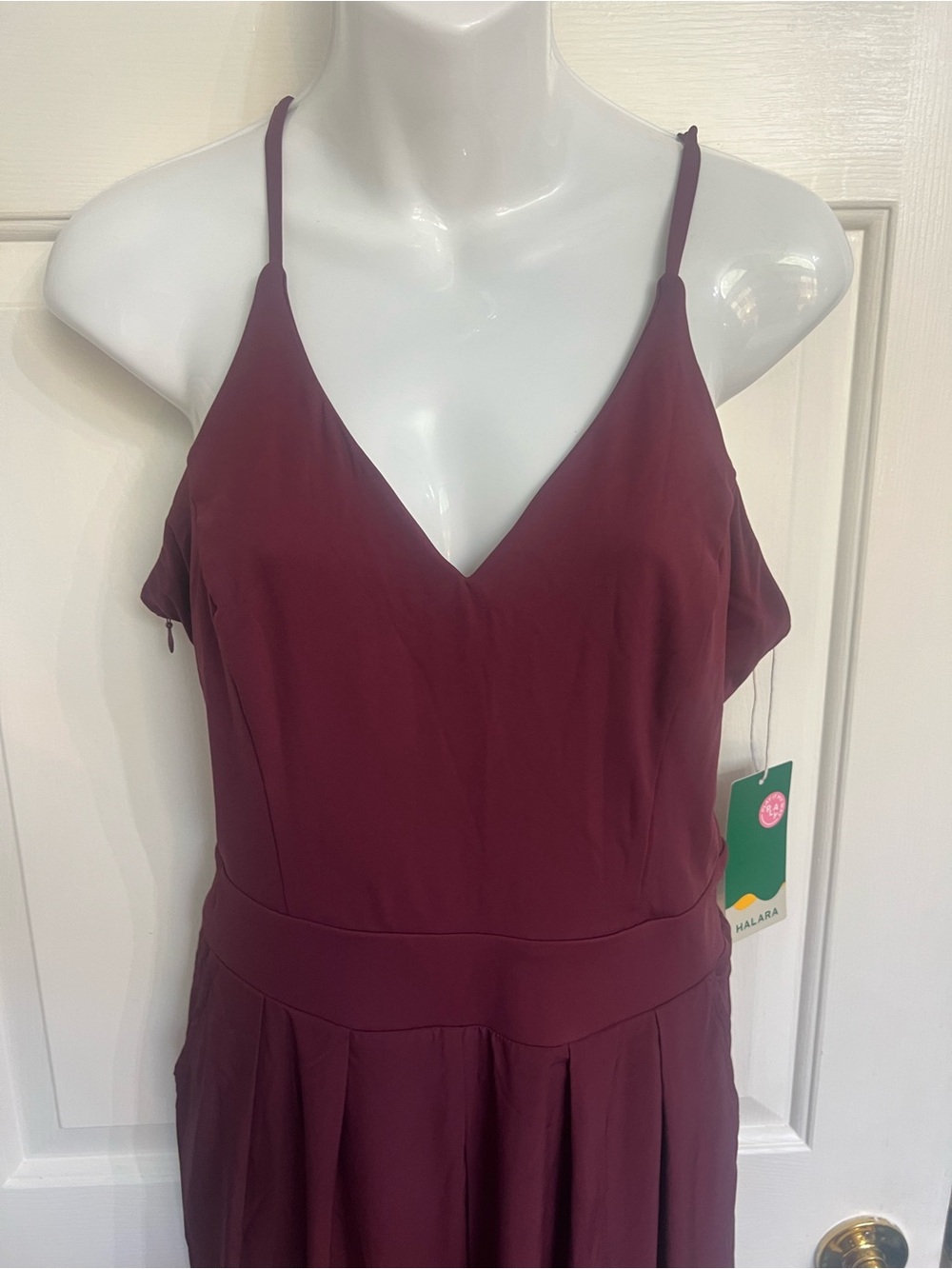HALARA Women's Burgundy Romper/Jumpsuit Sz Medium Petite NWT - Picture 2 of 12